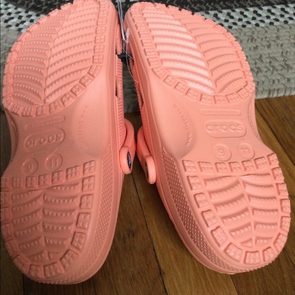 Orange Crocs classic - Picture 8 of 11